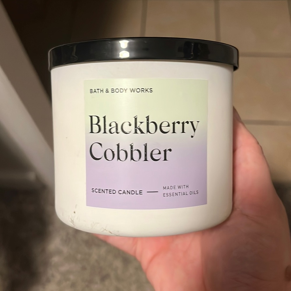 Blackberry Cobbler candle